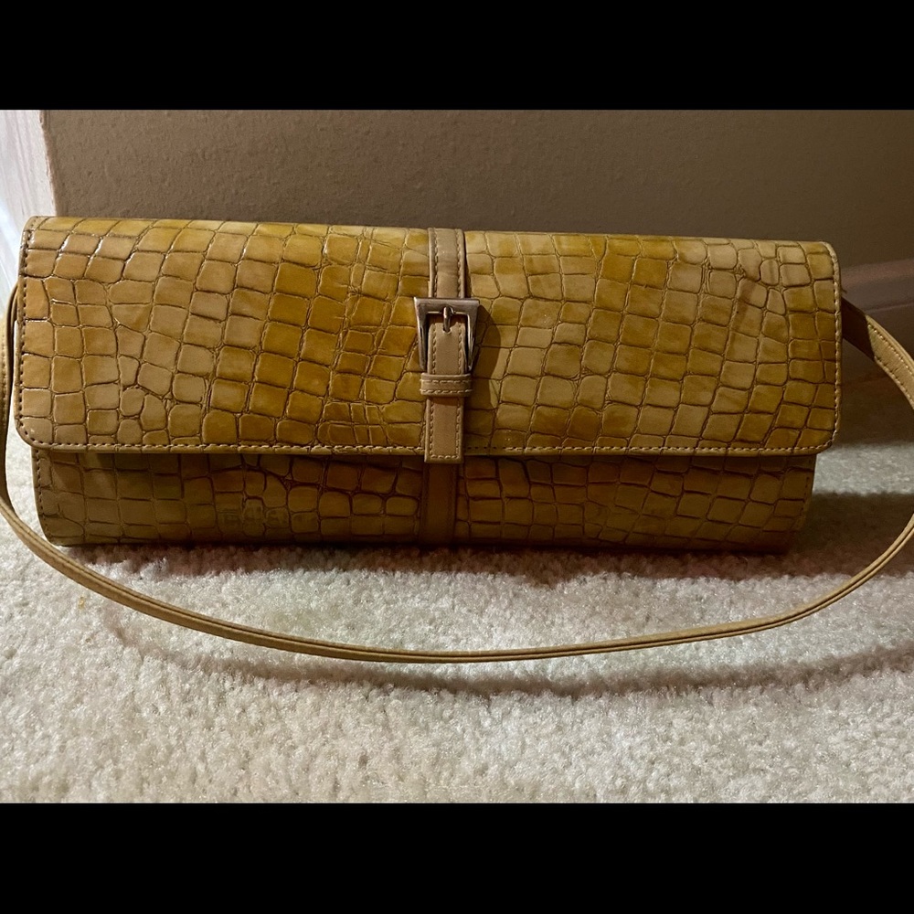 Women's Tan Clutch